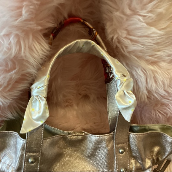 Burberry of London Blue Label rose gold metallic shoulder bag - Picture 16 of 16